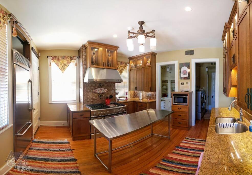 Chocolate Mansion Bed and Breakfast Sioux City Εξωτερικό φωτογραφία